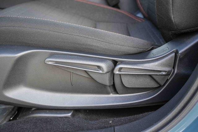 Certified 2025 Honda HR-V Sport image 24