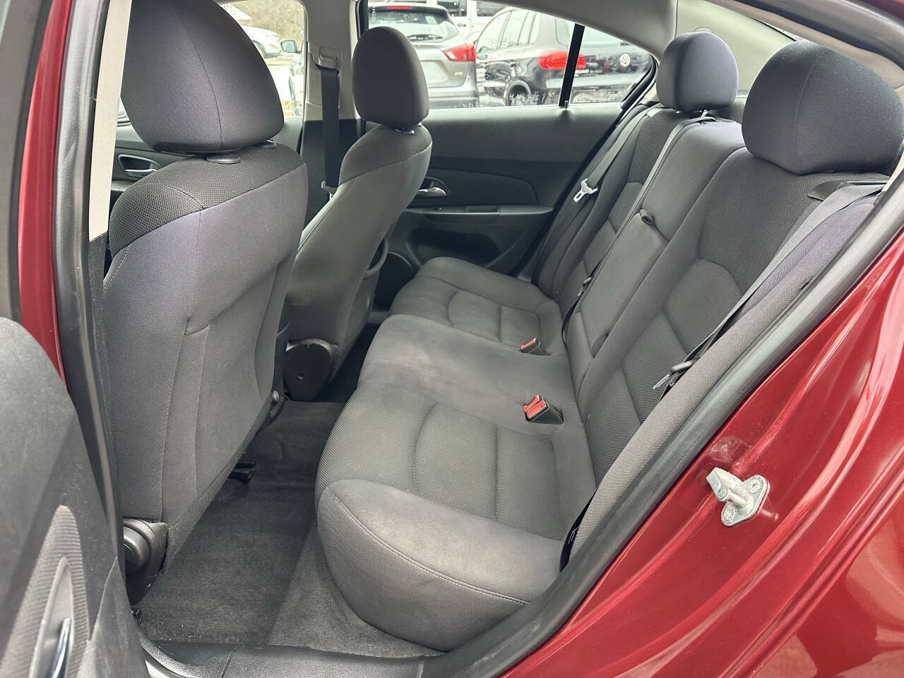 Used 2015 Chevrolet Cruze LT FWD image 20