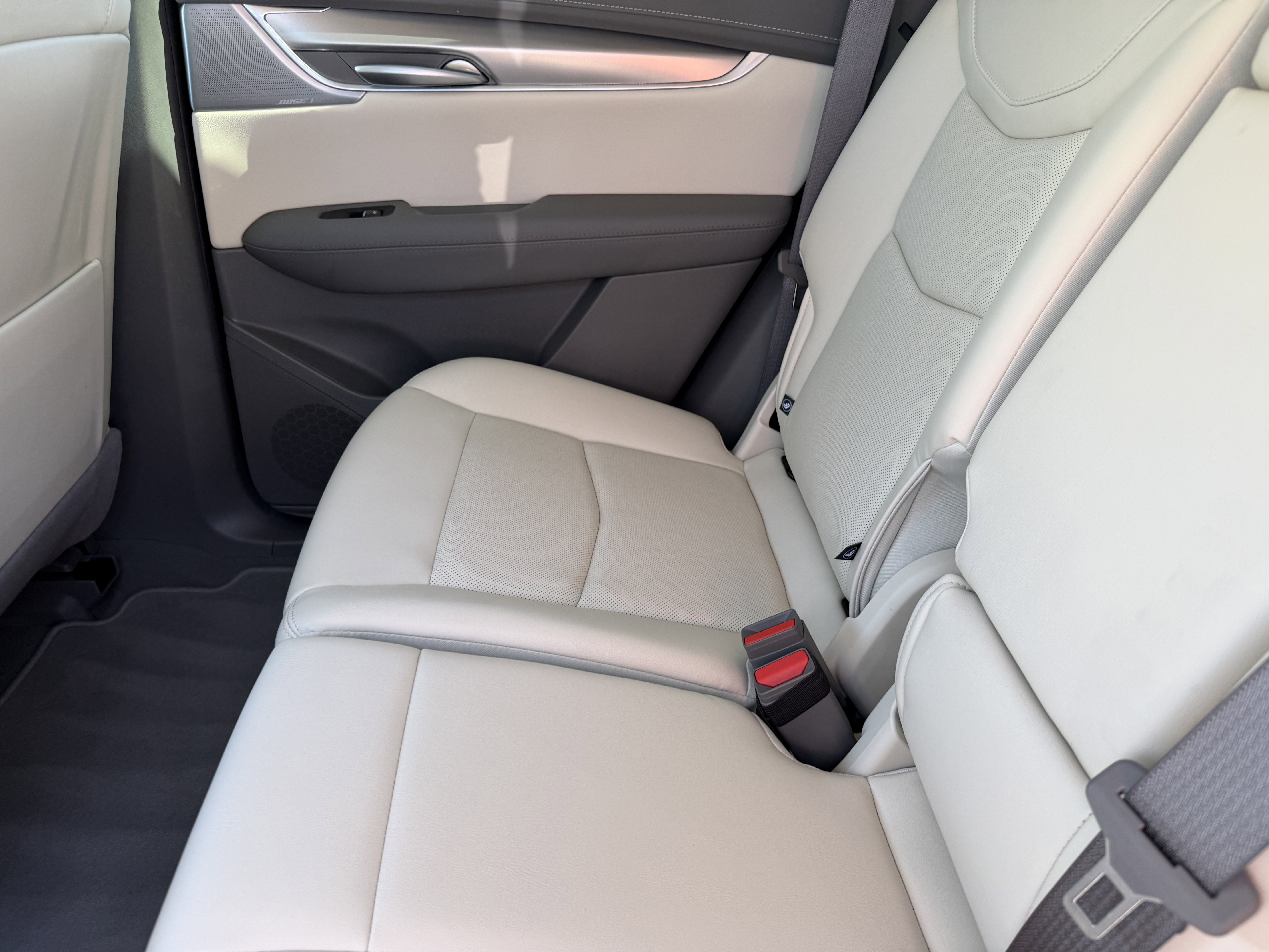 New 2025 Cadillac XT5 Premium Luxury image 17