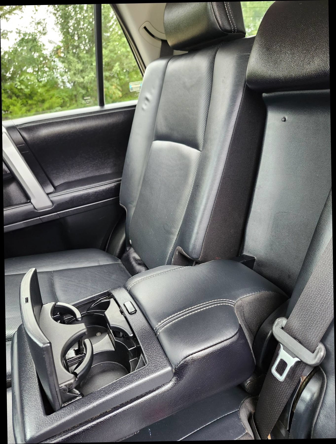 Used 2016 Toyota 4Runner Limited AWD/4WD image 16