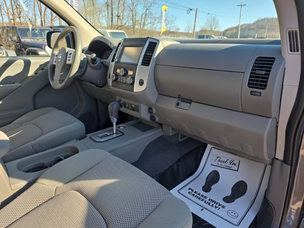 Used 2021 Nissan Frontier SV image 18