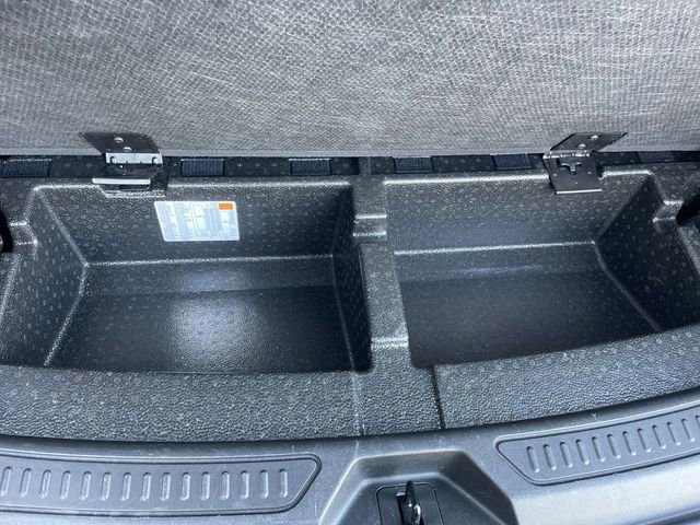 Used 2023 GMC Acadia SLE w/ Driver Convenience Package image 26