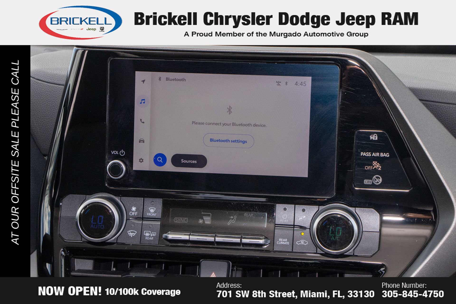 Used 2023 Toyota Highlander LE FWD image 21