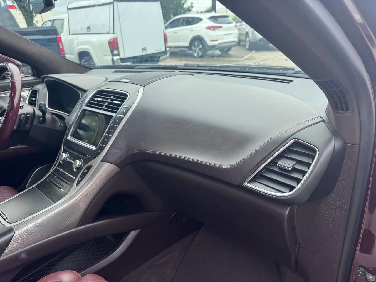 Used 2019 Lincoln Nautilus Black Label AWD/4WD image 6