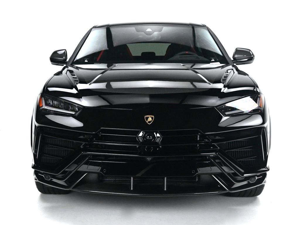 Used 2023 Lamborghini Urus Performante AWD/4WD image 2