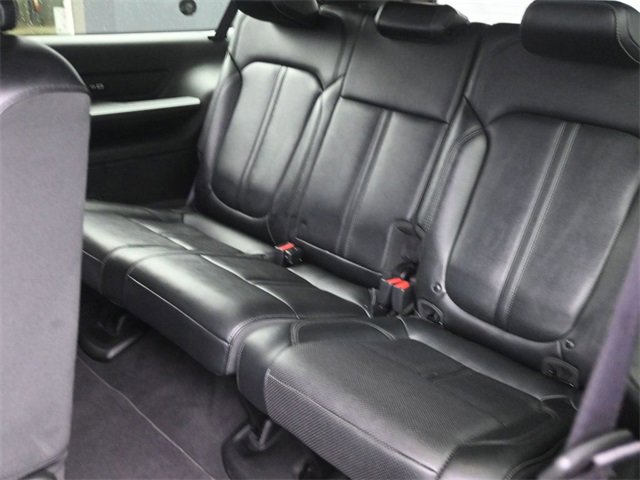 Used 2024 Jeep Wagoneer L Series II w/ Flexible Seating Group image 14