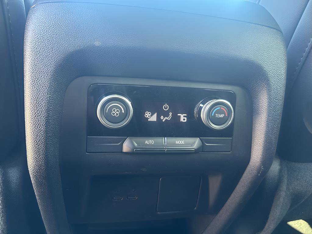 Used 2025 Buick Enclave Preferred image 33