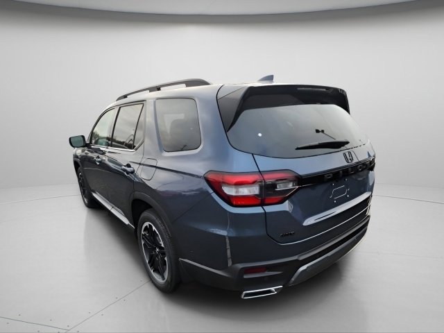 New 2026 Honda Pilot Touring image 11