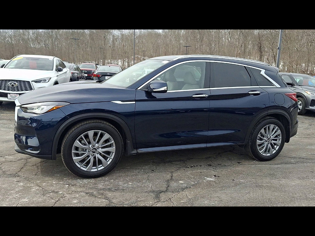 Used 2025 INFINITI QX50 Luxe image 9