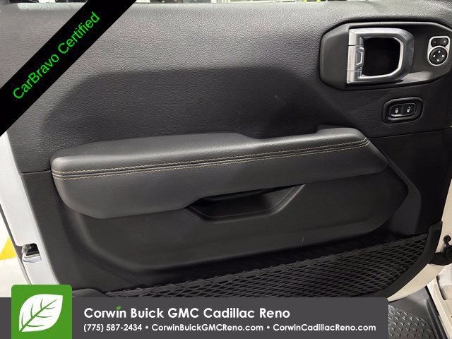 Used 2022 Jeep Gladiator Overland AWD/4WD image 10