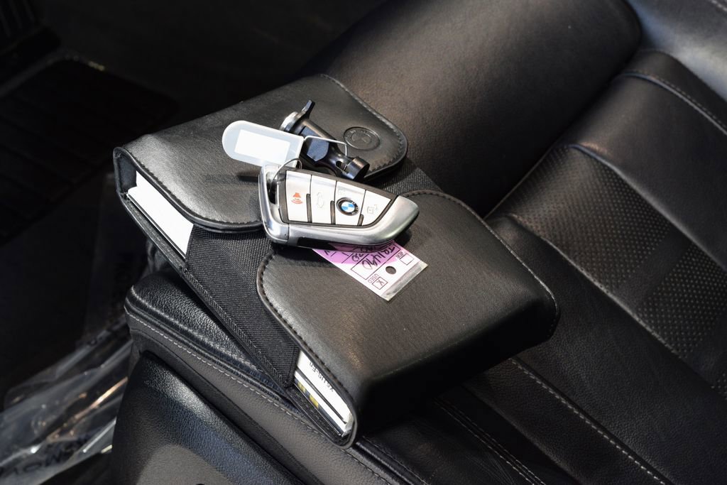 Used 2020 BMW X5 xDrive40i w/ Convenience Package image 40