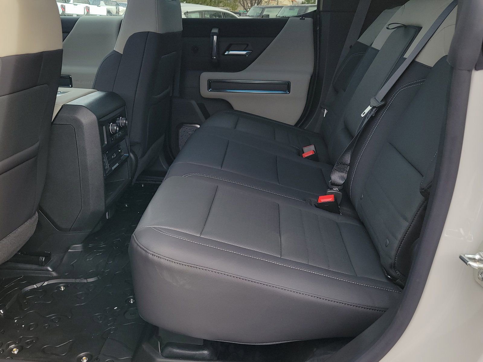 New 2026 GMC Hummer EV SUV image 7