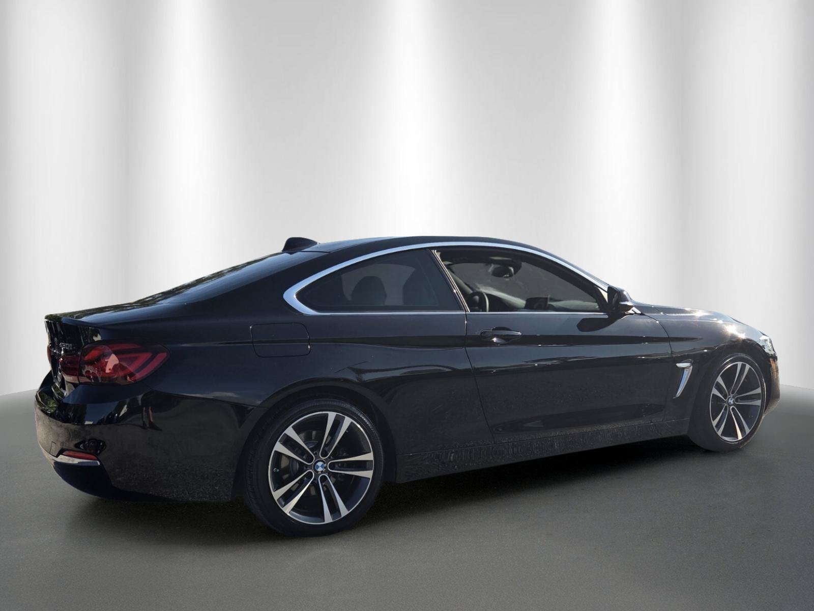 Used 2020 BMW 430i Coupe w/ Executive Package RWD image 7