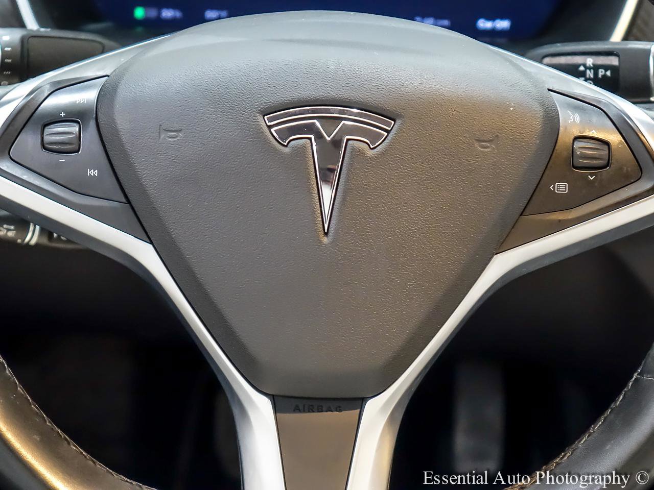 Used 2018 Tesla Model S 100D image 19