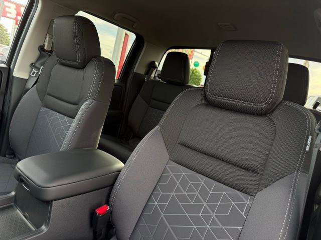 New 2026 Nissan Frontier SV w/ Tow Package image 14