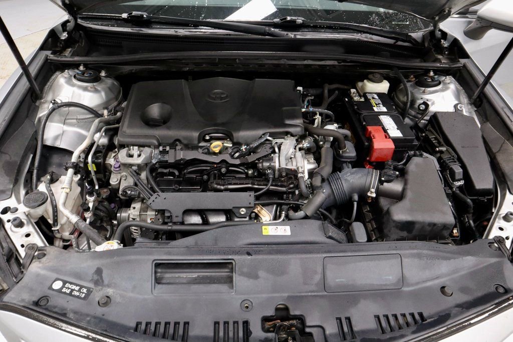 Used 2018 Toyota Camry SE image 17