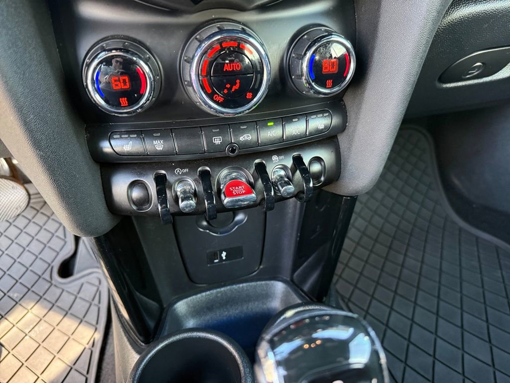 Used 2023 MINI Cooper Convertible image 13