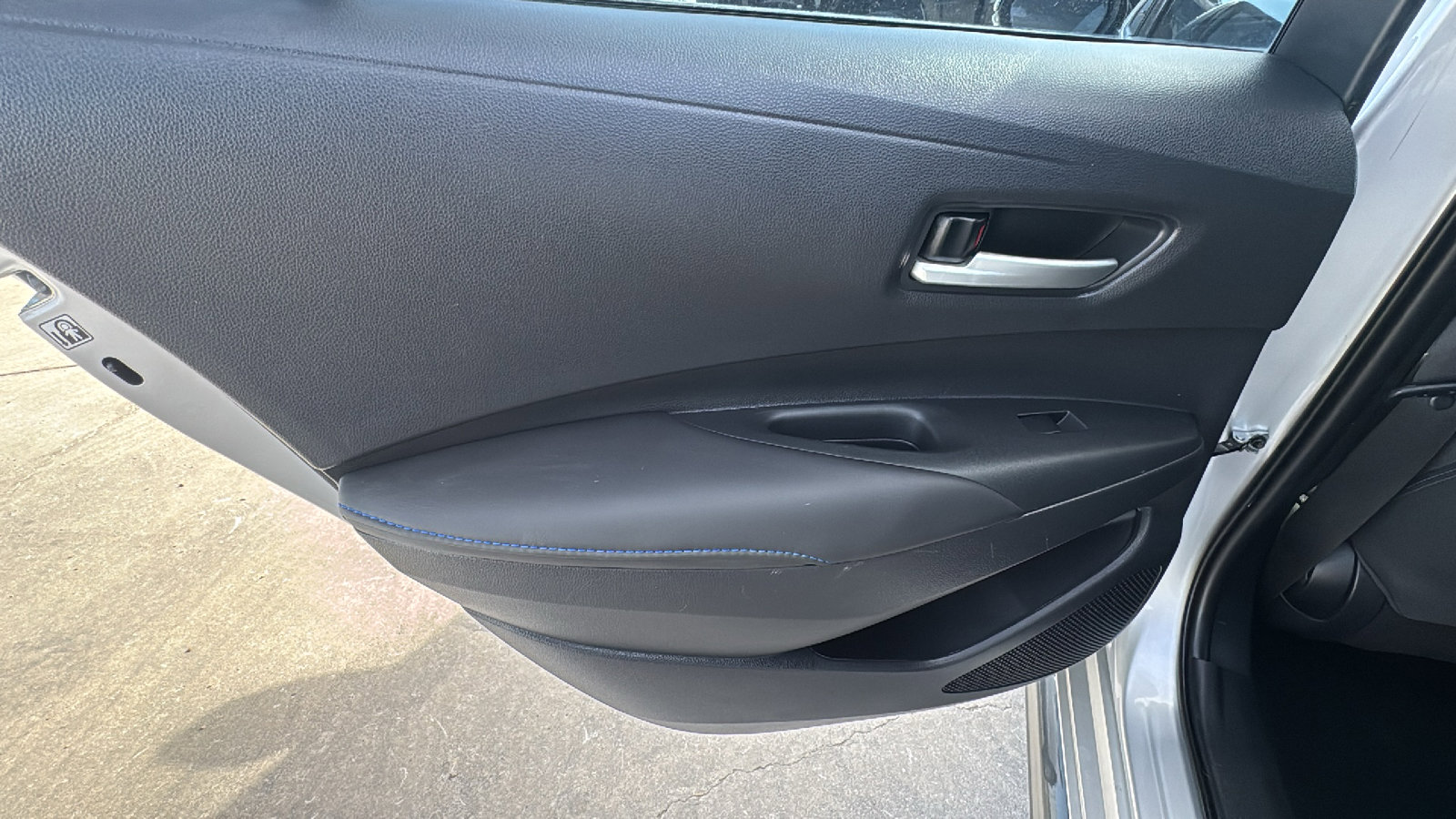 Used 2020 Toyota Corolla SE image 14