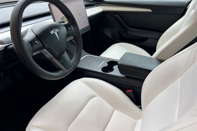 Used 2022 Tesla Model 3 Long Range AWD/4WD image 11