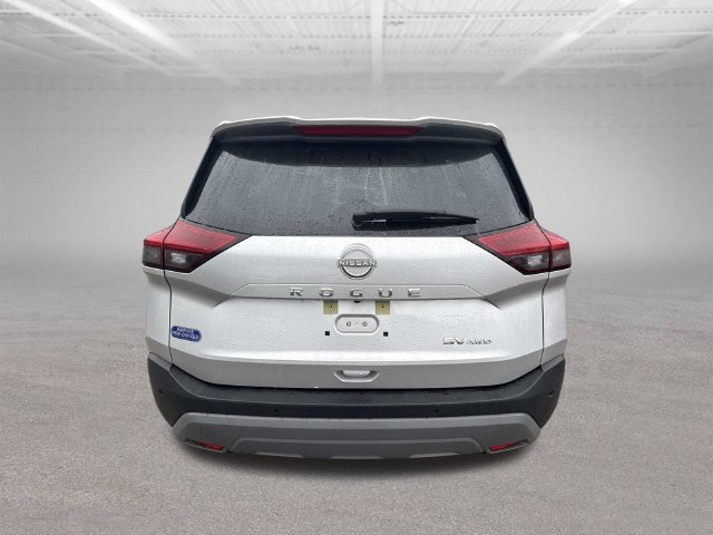 Used 2023 Nissan Rogue SV AWD/4WD image 6