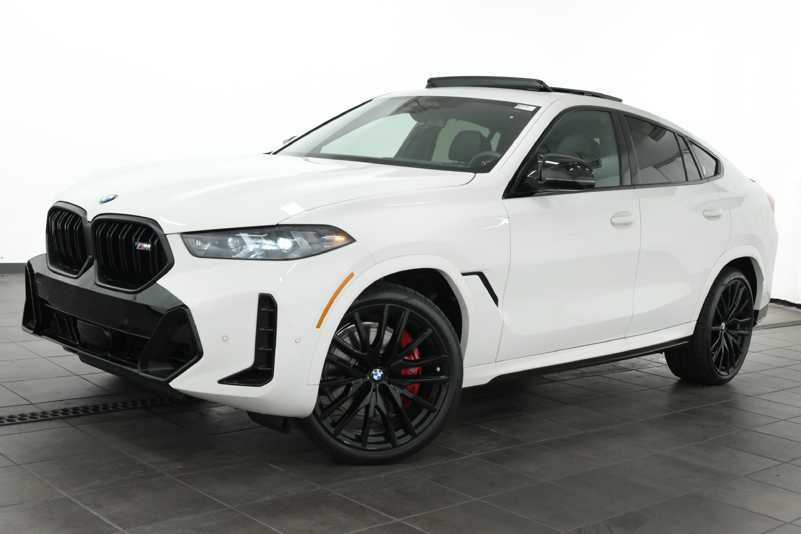 New 2027 BMW X6 M60i AWD/4WD image 1