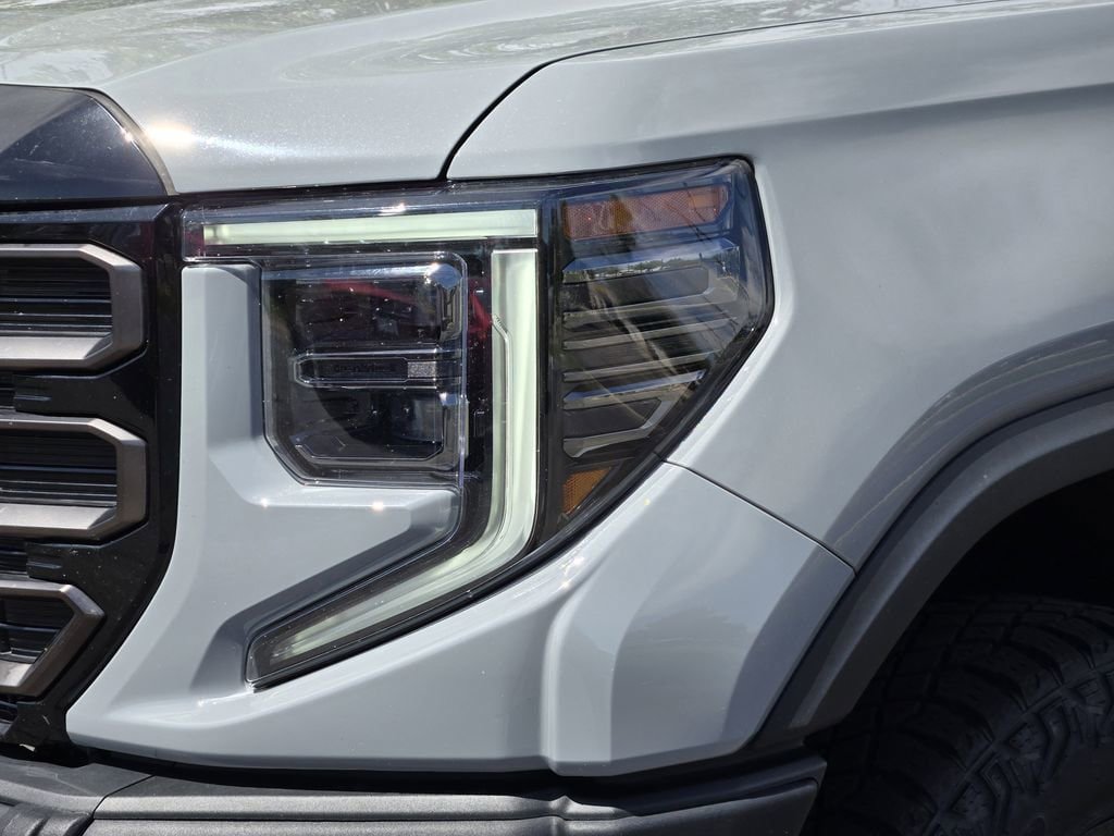 Used 2024 GMC Sierra 1500 AT4X w/ AT4X AEV Edition AWD/4WD image 5