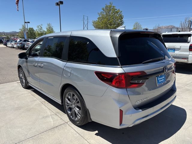 Certified 2025 Honda Odyssey Touring image 8