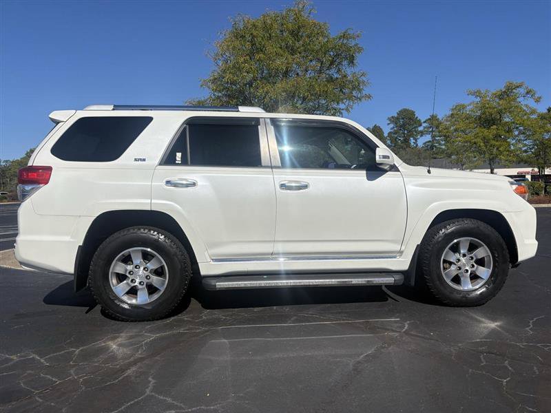 Used 2012 Toyota 4Runner SR5 RWD image 11