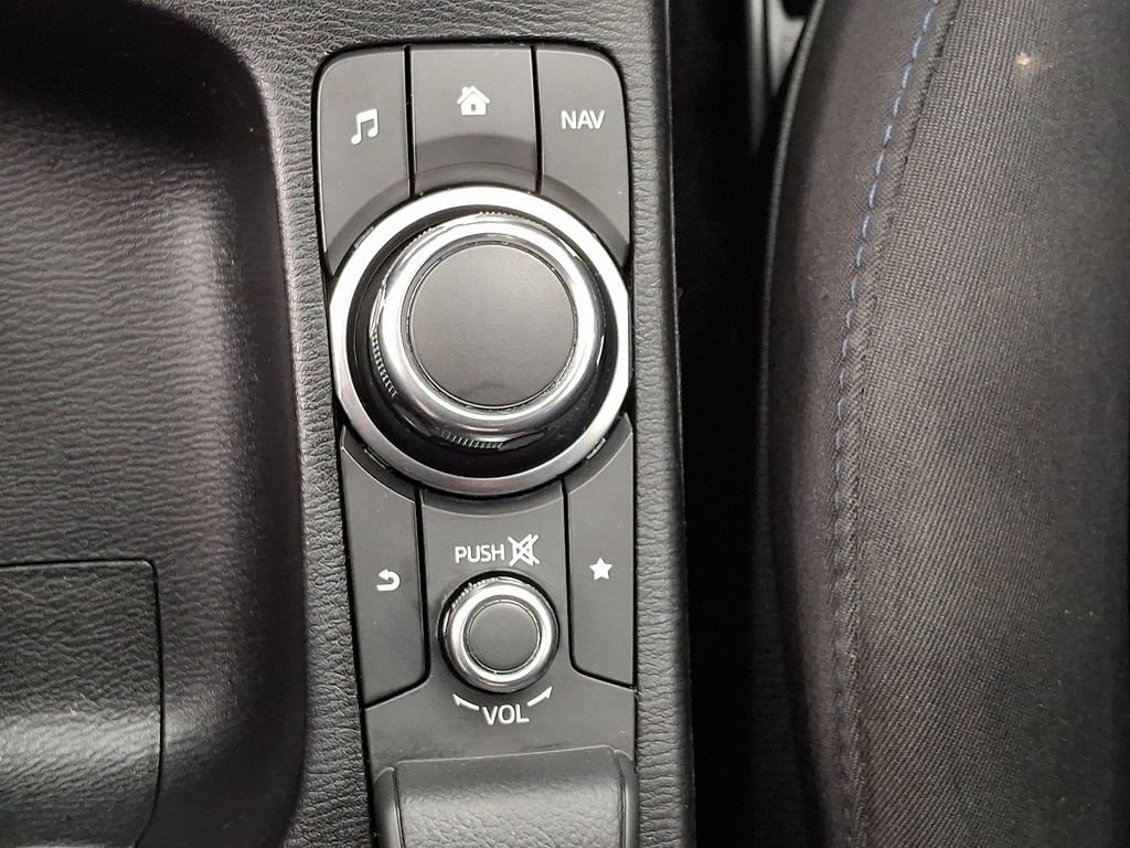 Used 2017 Toyota Yaris iA FWD image 28