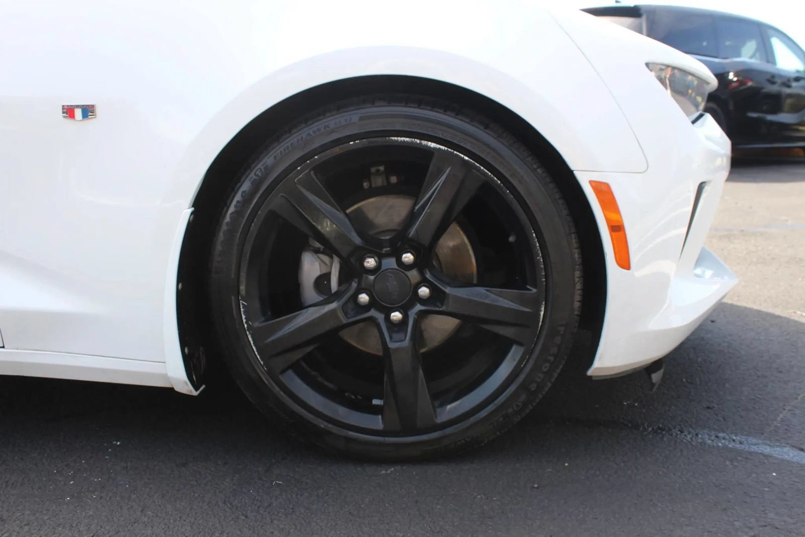 Used 2017 Chevrolet Camaro LT RWD image 9