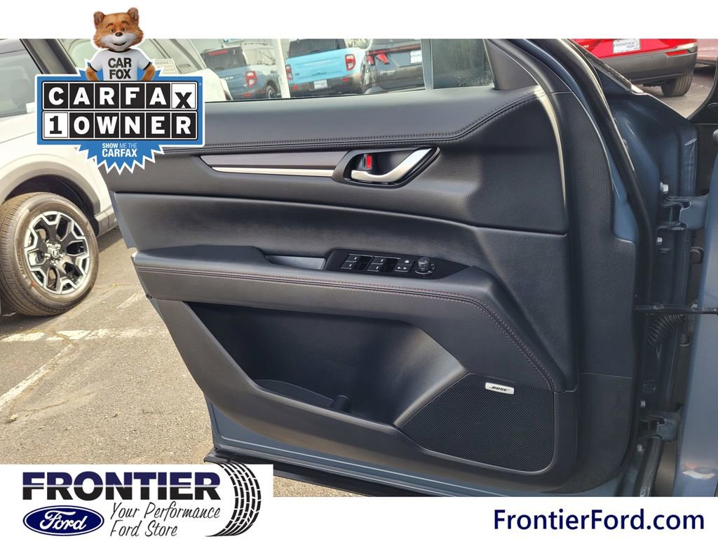 Used 2025 MAZDA CX-5 Carbon Edition image 14