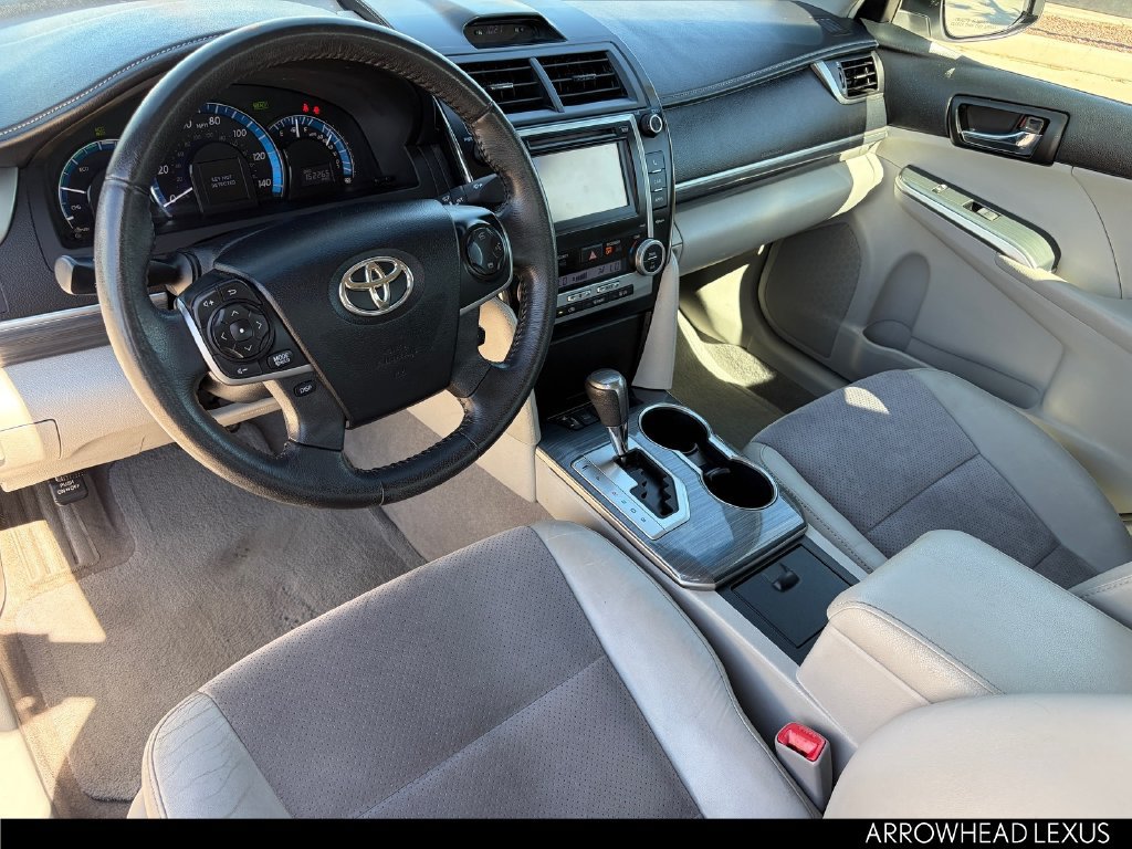 Used 2012 Toyota Camry XLE w/ Leather Pkg FWD image 12