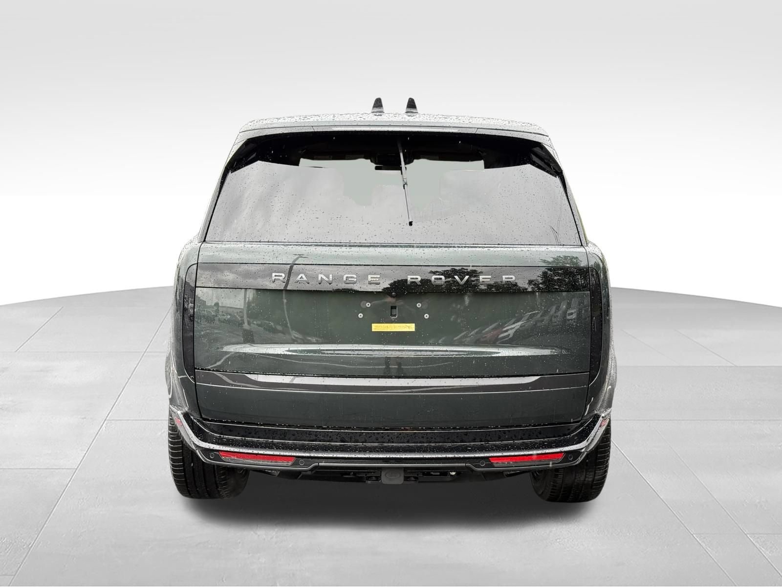 New 2027 Land Rover Range Rover Long Wheelbase SE AWD/4WD image 4