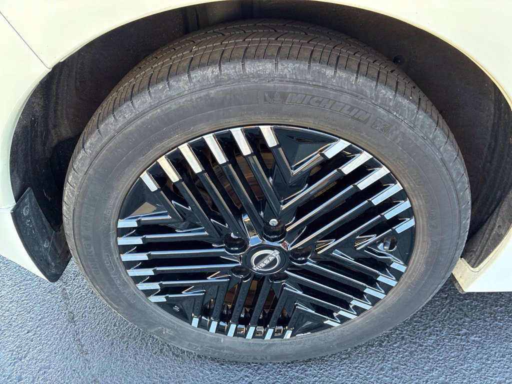 Certified 2023 Nissan Leaf SV Plus FWD image 10