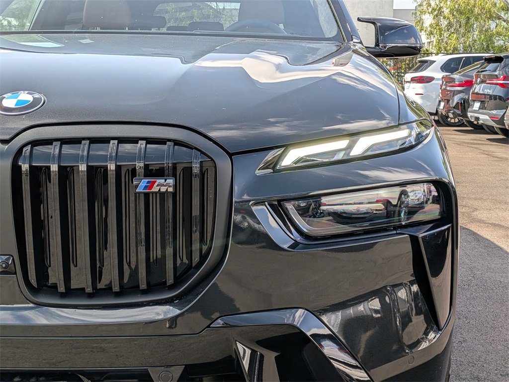 New 2026 BMW X7 M60i image 21
