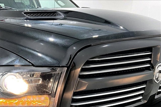 Used 2017 RAM 1500 Sport image 33