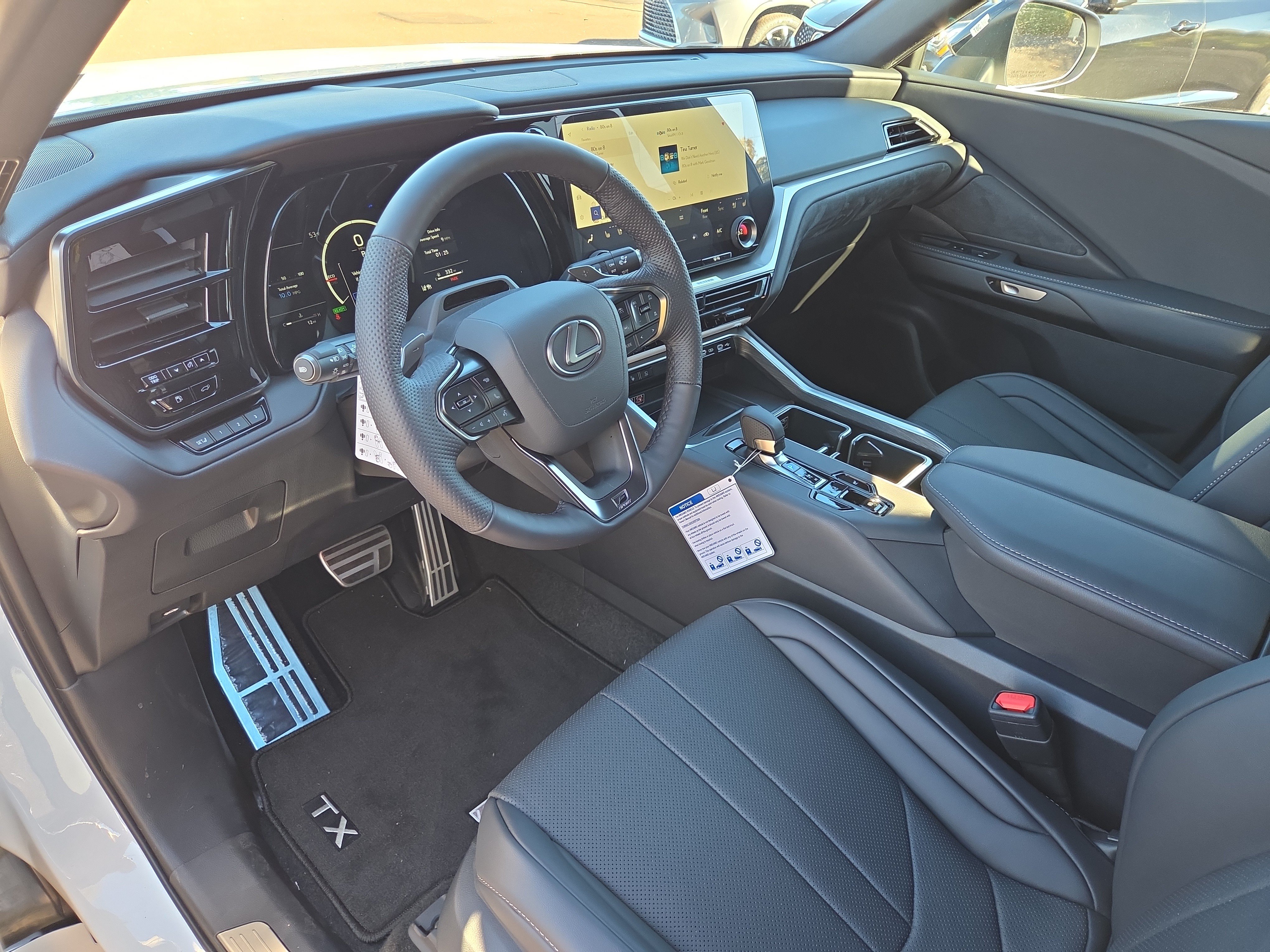 New 2026 Lexus TX 500h AWD image 9