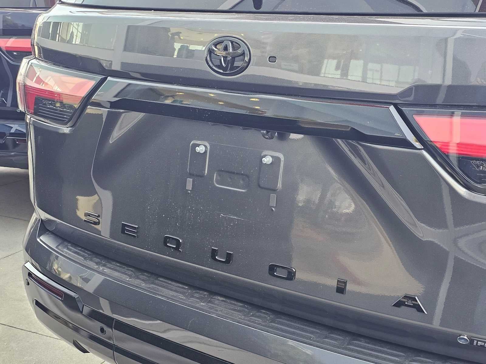 New 2026 Toyota Sequoia Platinum w/ Tow Technology Package AWD/4WD image 14