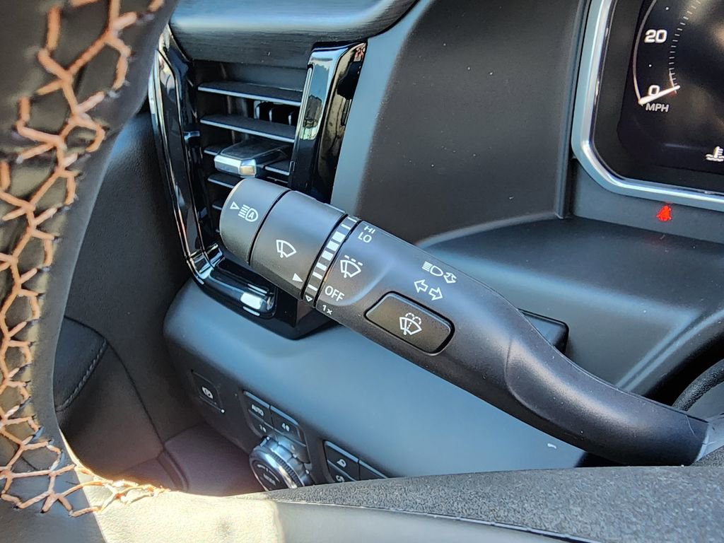 New 2026 GMC Sierra 2500 AT4 w/ AT4 Premium Plus Package image 24