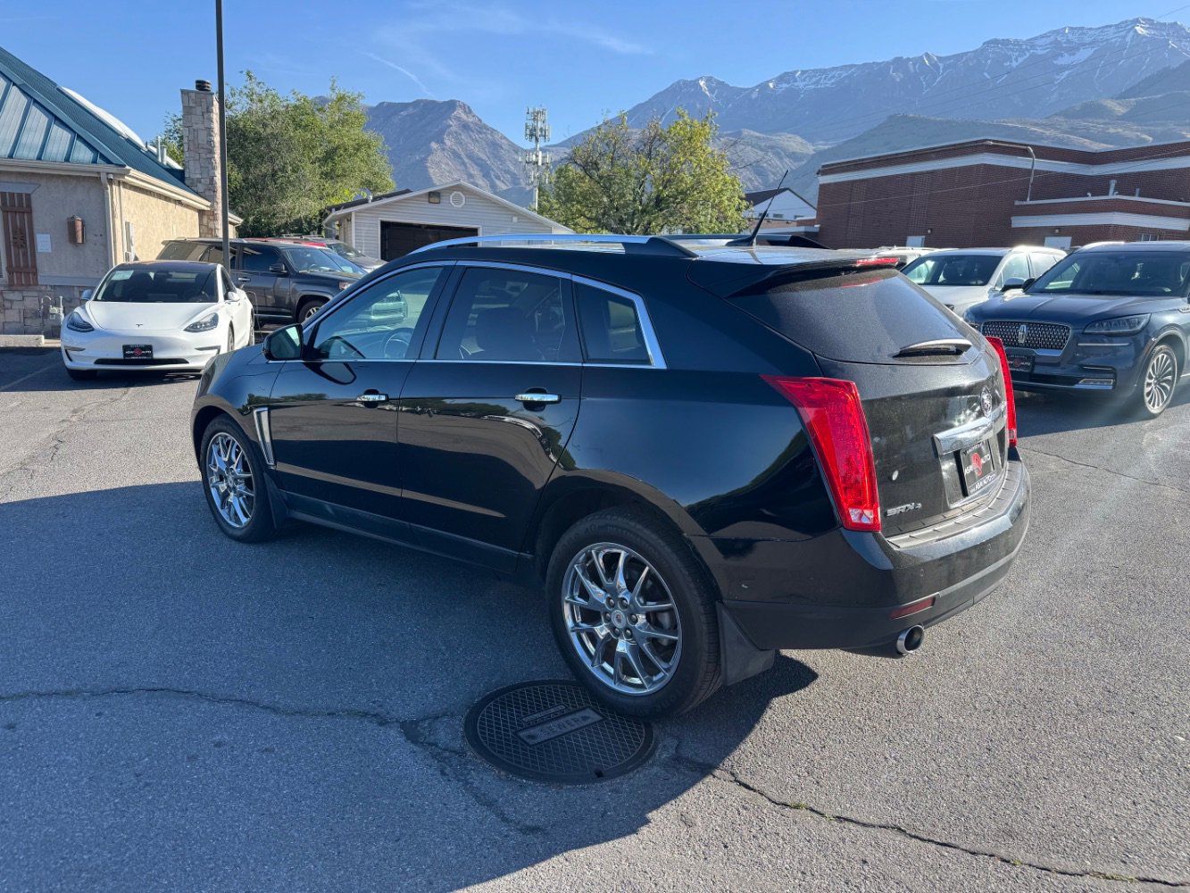 Used 2013 Cadillac SRX Premium AWD/4WD image 3
