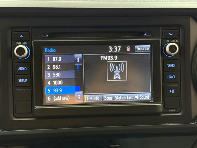 Used 2016 Toyota Tacoma SR w/ SR Convenience Package image 17