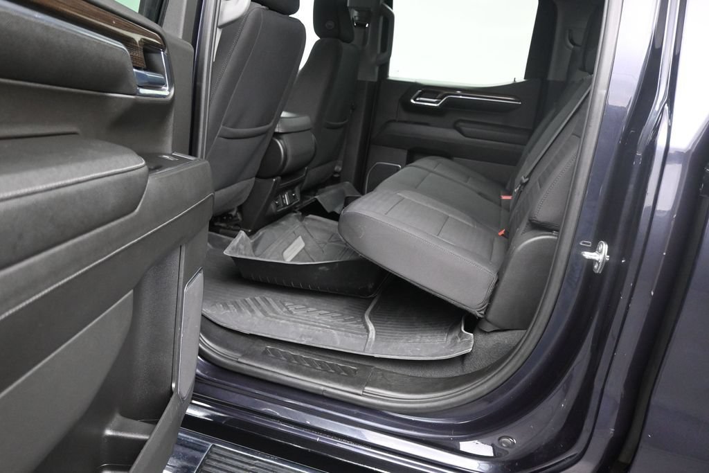 Used 2023 Chevrolet Silverado 1500 LT RWD image 15