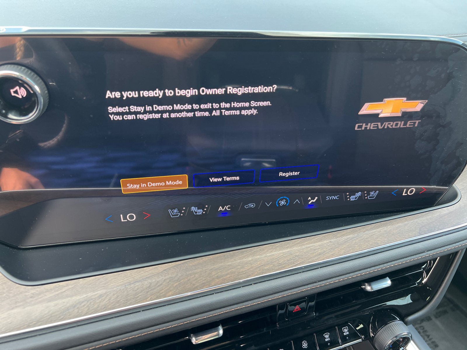 New 2026 Chevrolet Tahoe High Country AWD/4WD image 20