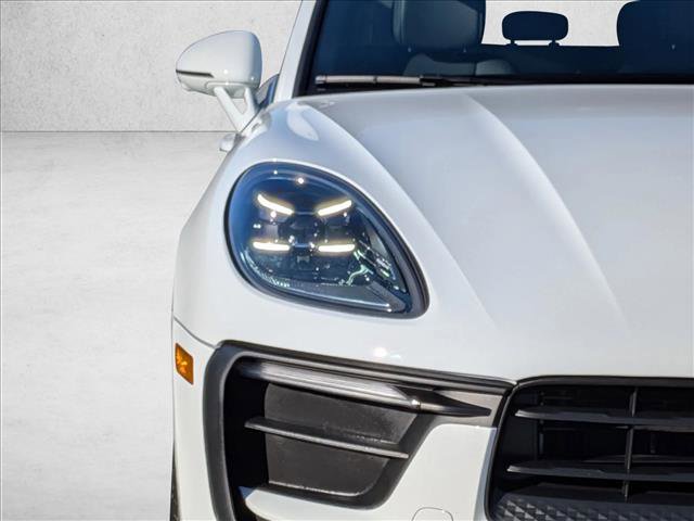 Used 2025 Porsche Macan Turbo image 12