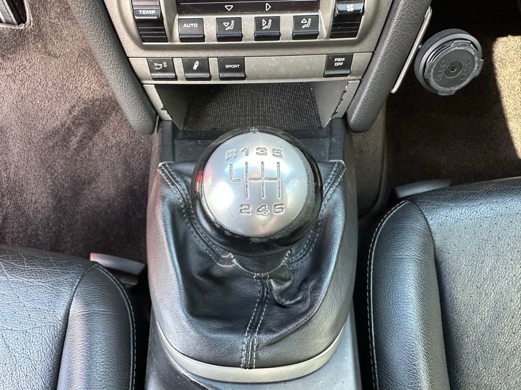 Used 2006 Porsche 911 Carrera 4S image 21