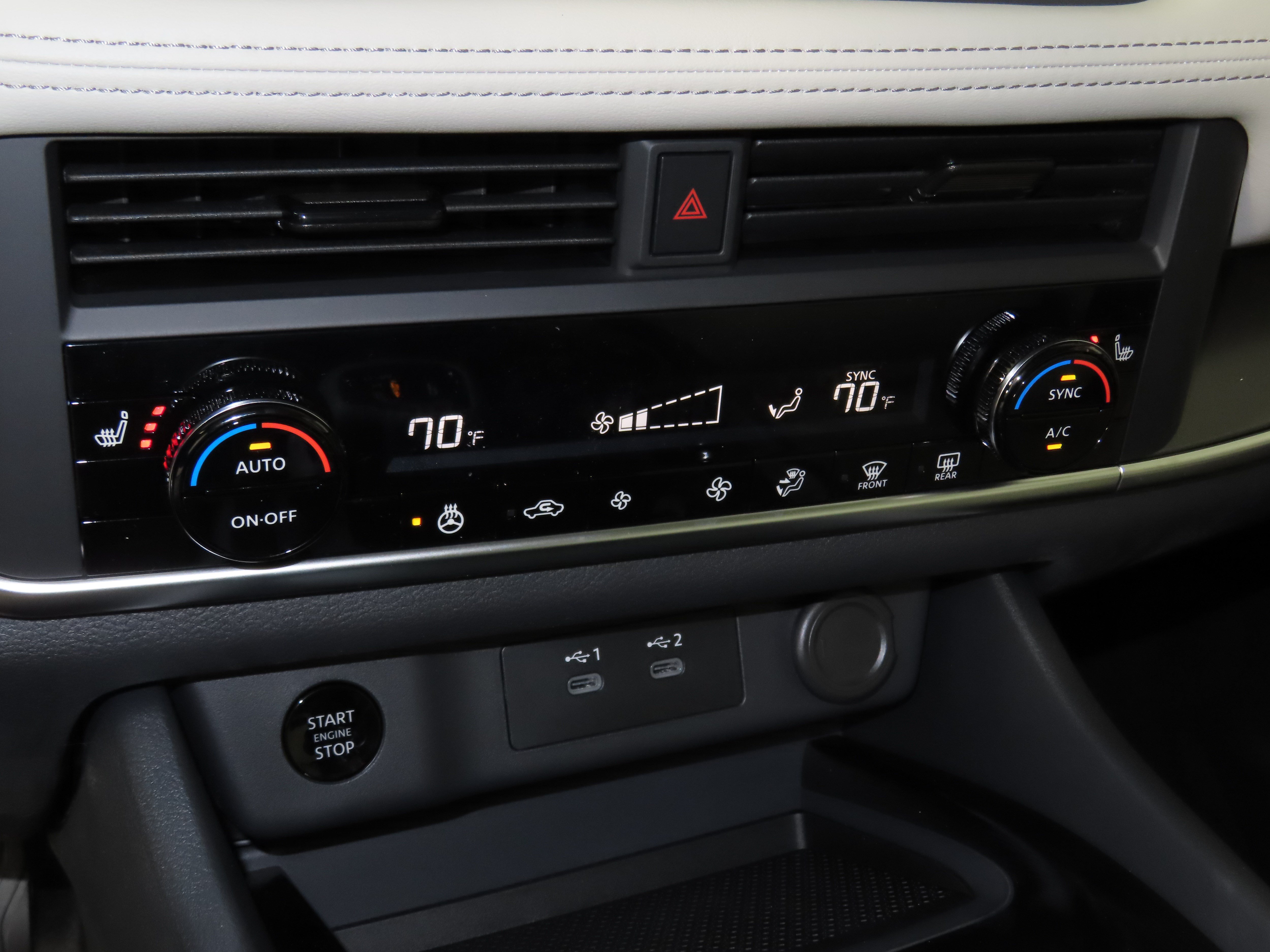 New 2026 Nissan Rogue Dark Armor AWD/4WD image 31