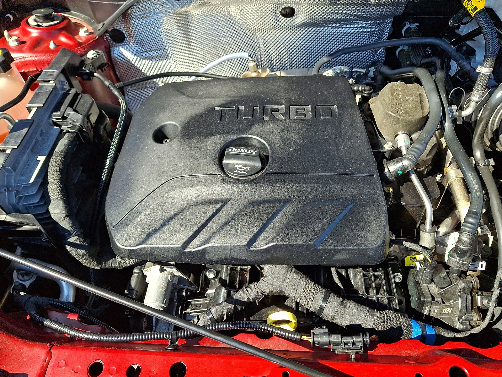 Used 2022 Buick Encore GX Essence w/ Experience Buick Package image 30