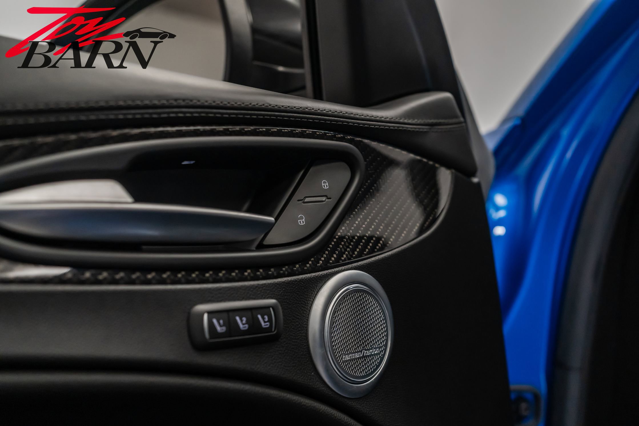 Used 2022 Alfa Romeo Stelvio Quadrifoglio image 23