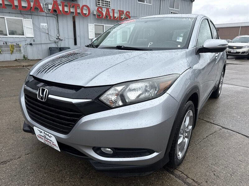 Used 2017 Honda HR-V EX image 1