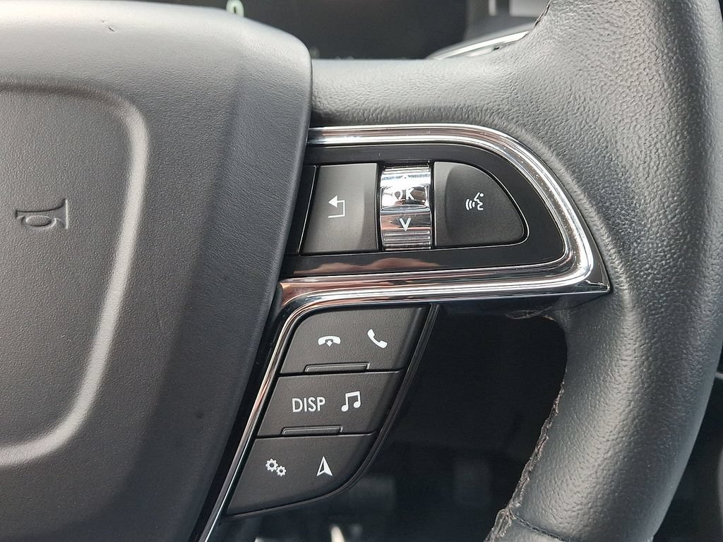 Certified 2023 Lincoln Nautilus AWD w/ Premium Package image 23